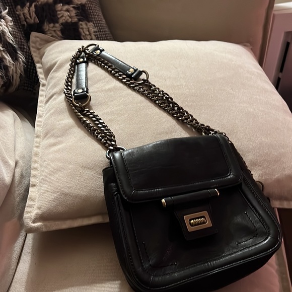 Olivia Harris black genuine leather handbag with chain. - Picture 5 of 6